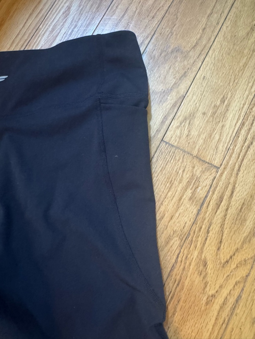 Fabletics Womens Black Flare Wide Leg Leggings Sz M Yoga Lounge Athletic Gym - Picture 10 of 11